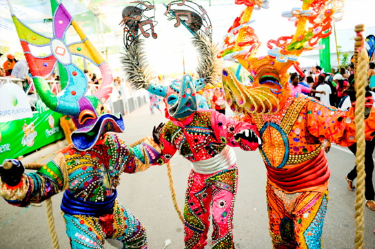 visitar punta cana en carnaval