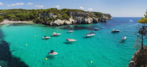 cual es la mejor epoca para viajar a menorca