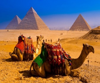 Es difícil escoger la ropa apropiada para visitar Egipto en enero